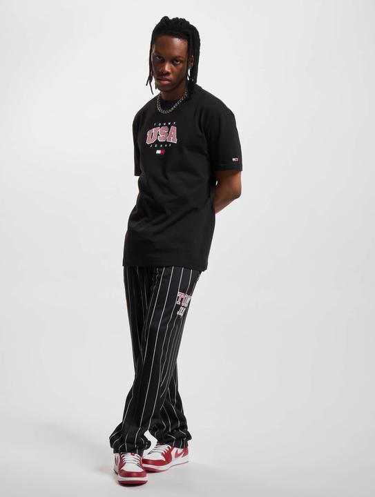 Actual product image Tommy Hilfiger Tommy Jeans Clsc Modern Sport USA T-Shirt - 86493 (S)