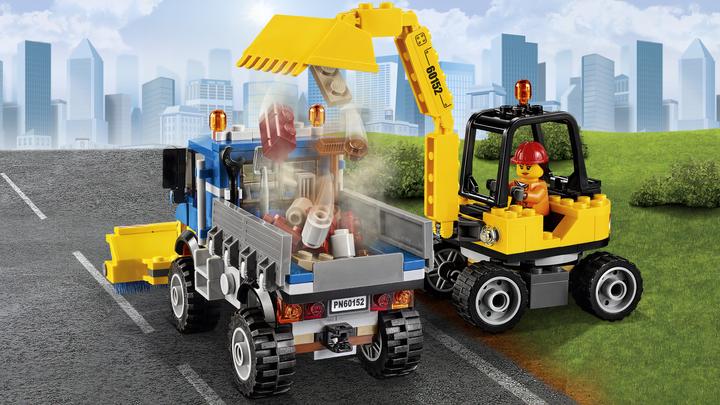 Actual product image LEGO Street cleaners and excavators (60152, LEGO City)