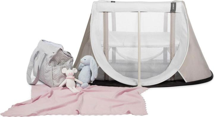 Actual product image AeroMoov Instant travel bed