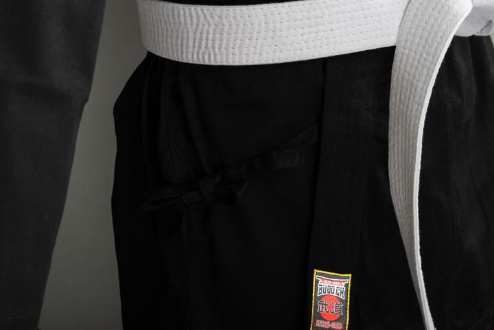 Produktbild Budo.ch Karate Gi Panther (140)