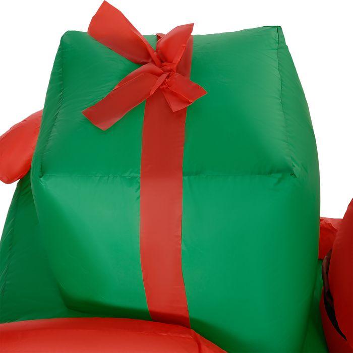 Produktbild Swisshandel24 Aufblasbar Weihnachtsdeko, 2,1 m Weihnachtsmann mit Schlitten & Rentier