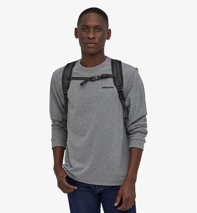 Actual product image Patagonia Ultralight Black Hole (27 l)