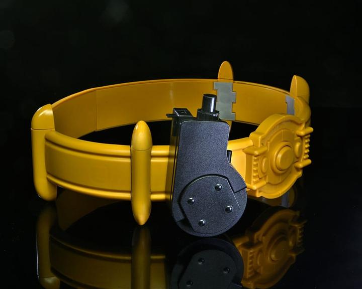 Actual product image Neca Batman Prop Replica 1/1 Batman (1989 Movie) Batman's Utility Belt