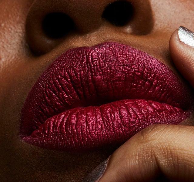 Immagine prodotto MAC Cosmetics Retro Matte Liquid Lipcolour (Arma d'amore)