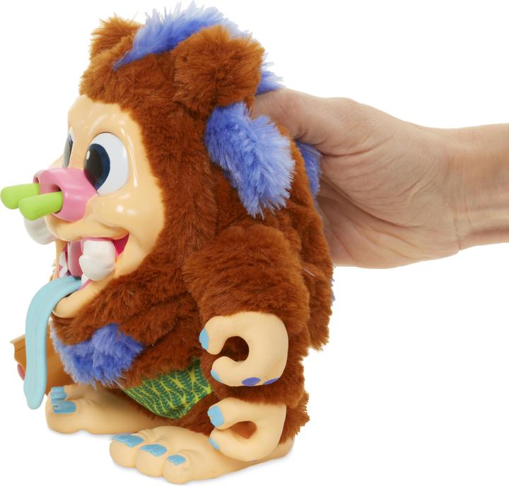 Actual product image MGA Crate Creatures Surprise Snort Hog (23.20 cm)
