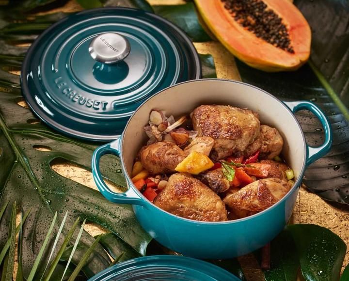 Actual product image Le Creuset Signature (26 cm, Casserole + Stewpot, Cast iron)