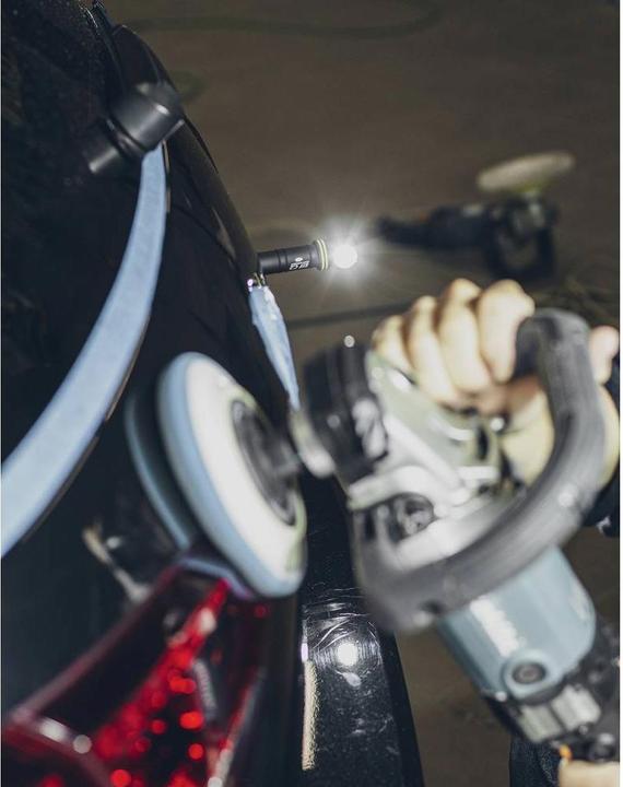 Image du produit ArmyTek Elf C2 Micro-USB Lampe frontale Lampe frontale / lampe à main (11.13 cm, 1100 lm)