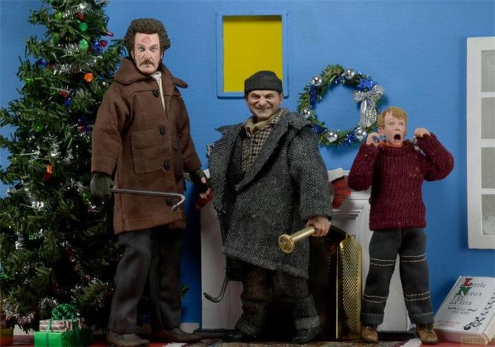 Produktbild Neca Kevin - Allein zu Haus Retro Actionfiguren 15 - 20 cm Sortiment (8)