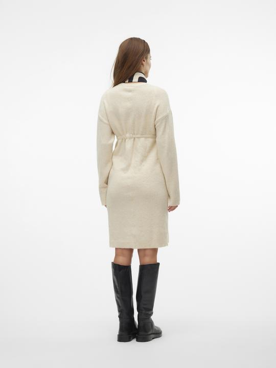 Produktbild Mamalicious Normal geschnitten Rundhals Gerippte Ärmelbündchen Kurzes Kleid Strickkleid (XL)