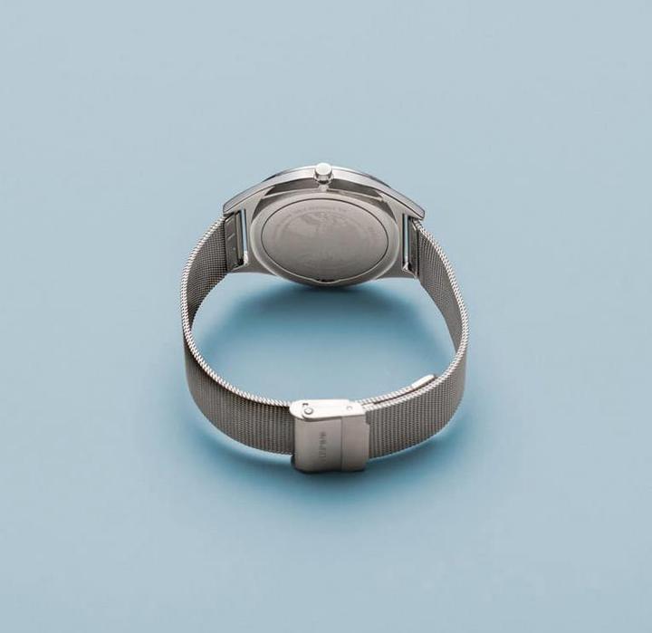 Immagine prodotto Bering Ultra sottile (Orologio da polso analogico, 40 mm)