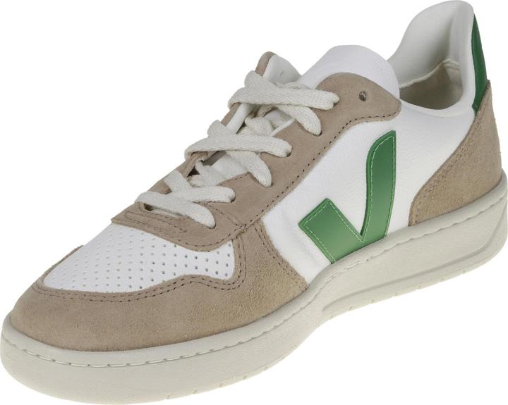 Actual product image Veja V-10 (40)