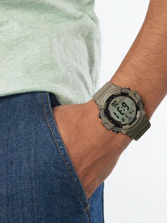 Image du produit Casio AE-1500WH-5AVEF (Chronographe, 51 mm)