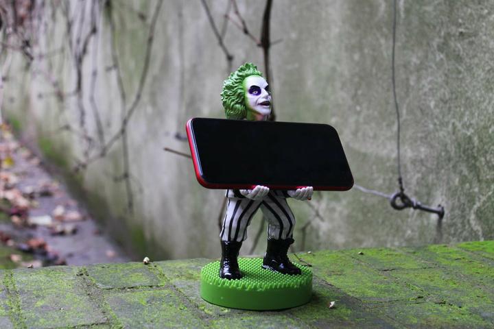 Actual product image Exquisite Gaming Cable Guy- BeetleJuice (Xbox 360, Mac, PS4, Switch, PS5, Xbox One S, PC, Xbox Series X)