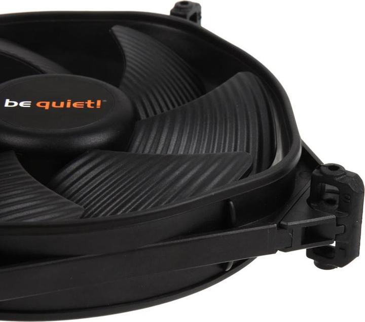 Actual product image be quiet! SilentWings 3 (120 mm, 1 x)