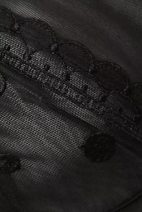Produktbild Universal Textiles gepunkteter bestickter BH (75 H)