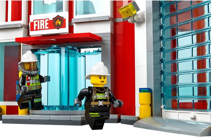 Produktbild LEGO City Grosse Feuerwehrstation (60110, LEGO City)