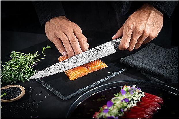 Actual product image Zwilling Knife Tanrei (23 cm)