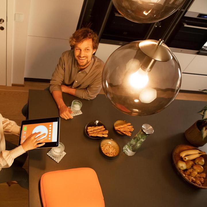 Produktbild Ledvance Sun@Home Lamps (E27, 12 W, 1055 lm, 1 x, F)