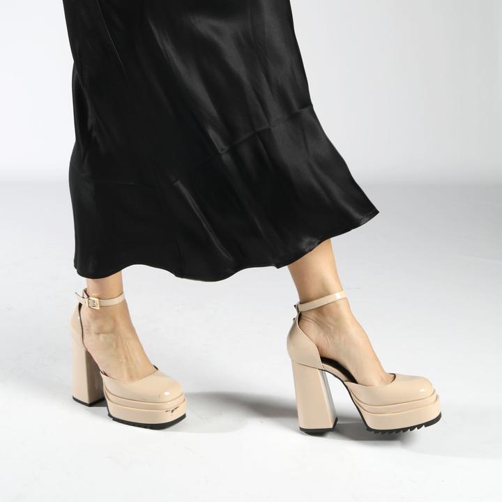 Actual product image Buffalo heels may w dorsay - vegan patent (41)