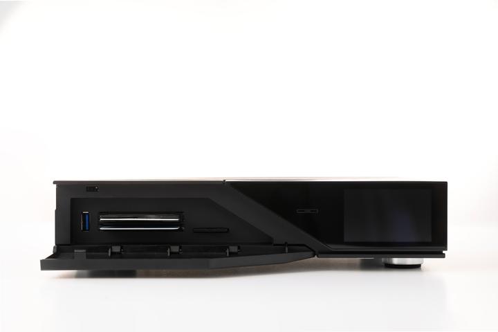 Produktbild Dreambox DM 900 Ultra HD (2.05 GB, 2x DVB-S2 (Twin), CI-Schacht)