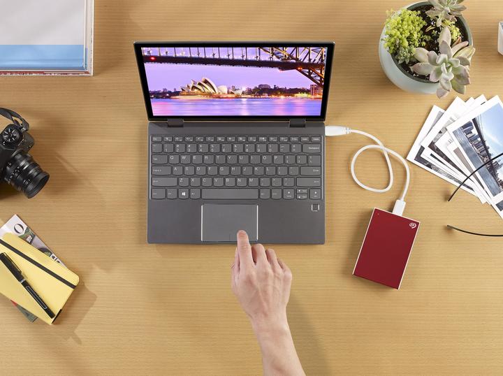 Actual product image Seagate Backup Plus Portable Drive (5 TB)