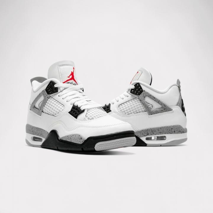 Produktbild Nike Air Jordan 4 (42)