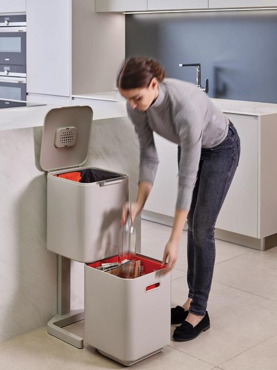 Immagine prodotto Joseph Joseph Totem dei rifiuti intelligenti Max (60 l)