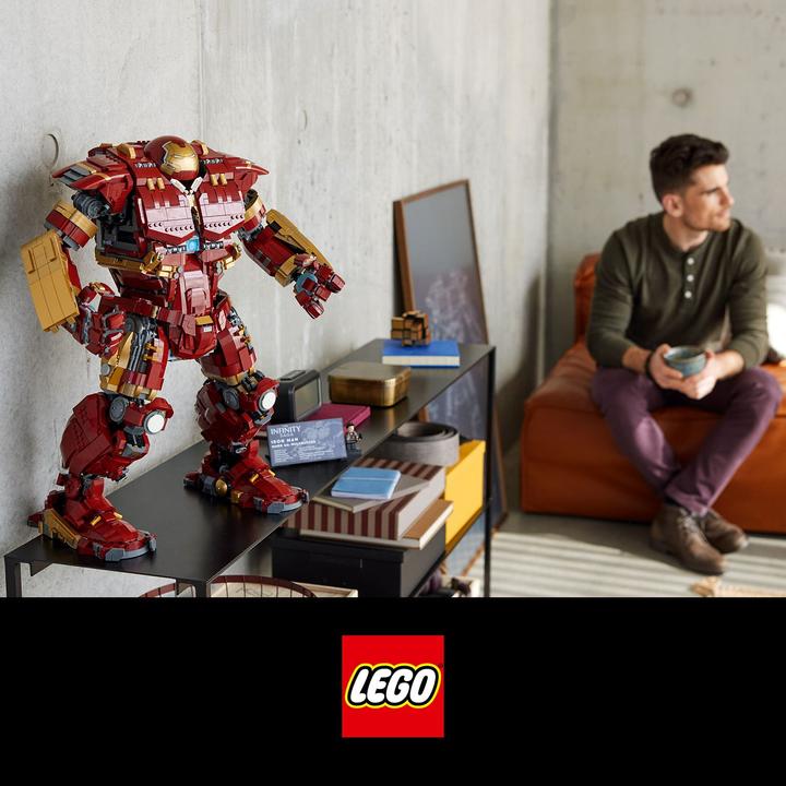 Actual product image LEGO Hulkbuster (76210, LEGO Marvel, LEGO Rare Sets)