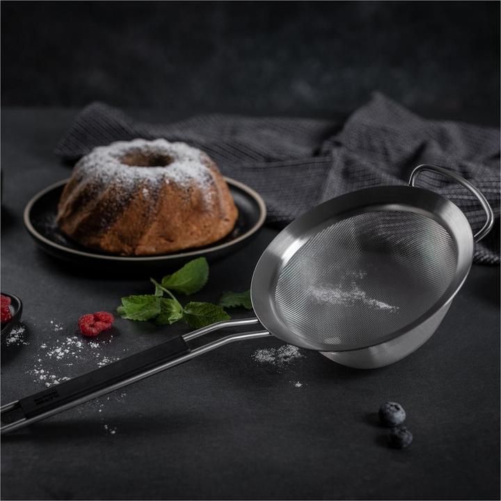 Actual product image Kuhn Rikon ESSENTIAL Strainer large
