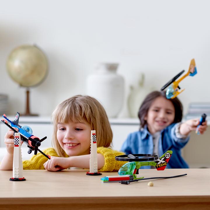 Actual product image LEGO Air Race (60260, LEGO City)