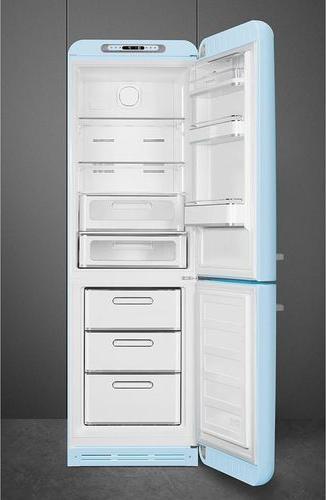 Actual product image Smeg Retro Style FAB32RPB5 (331 l)