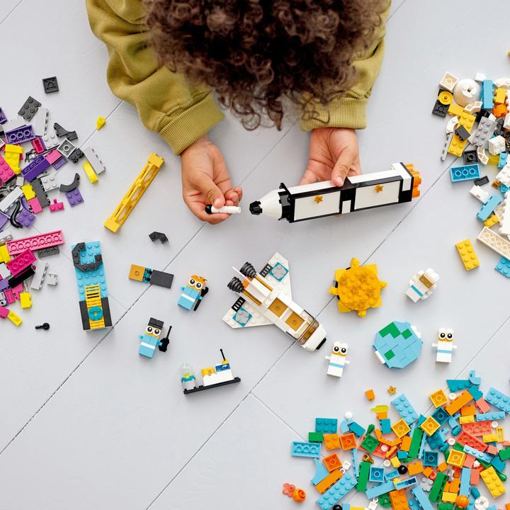 Image du produit LEGO Boîte à pierres XXL Terre et espace (11022, LEGO Classic)
