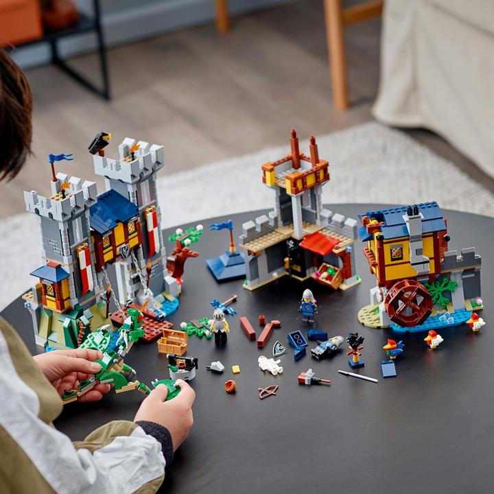 Immagine prodotto LEGO Castello medievale (31120, LEGO Creator 3-in-1, Set LEGO rari)