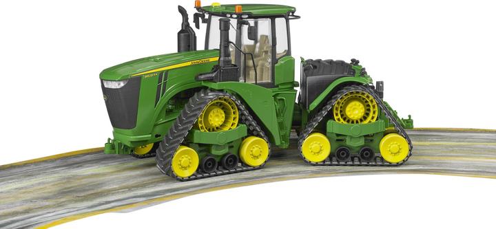 Produktbild Bruder John Deere Raupentraktor