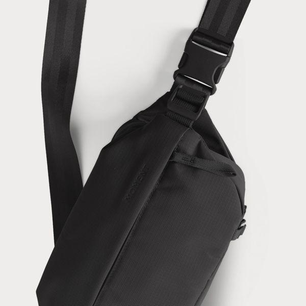 Produktbild Moment Fanny Sling 2L V3 Black (2 l)