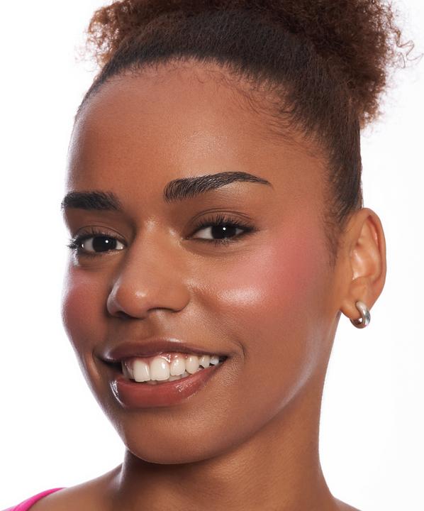 Actual product image essence Baby got blush (30)