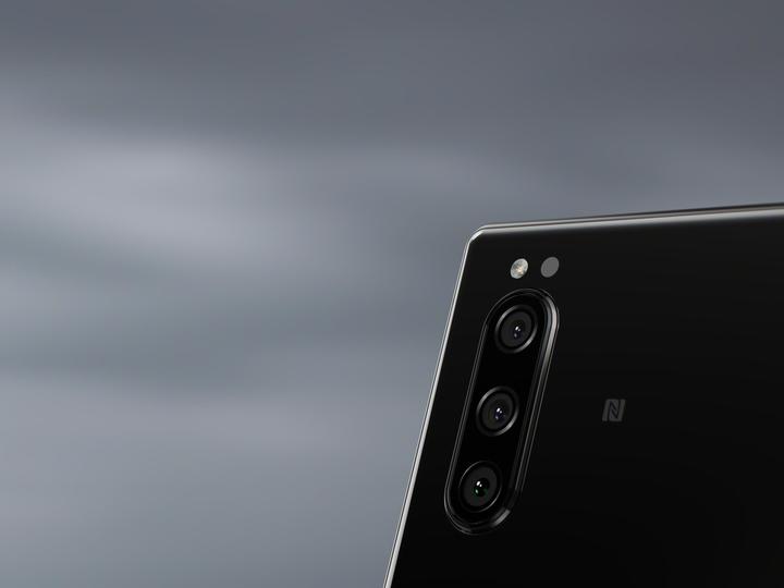 Image du produit Sony Xperia 5 (128 Go, Noir, 6.10", Double SIM hybride, 12 Mpx, 4G)