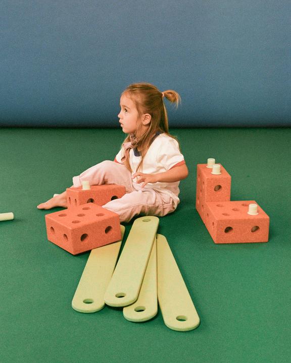 Actual product image Modu Balance Track