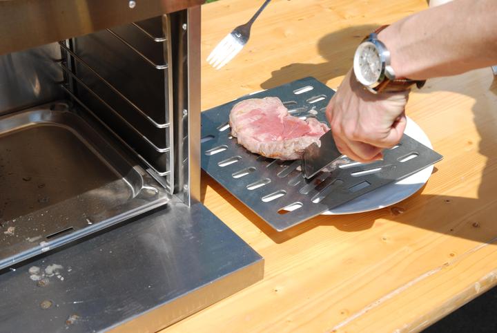 Actual product image BBQ Dragon Top heat grill Searer 800
