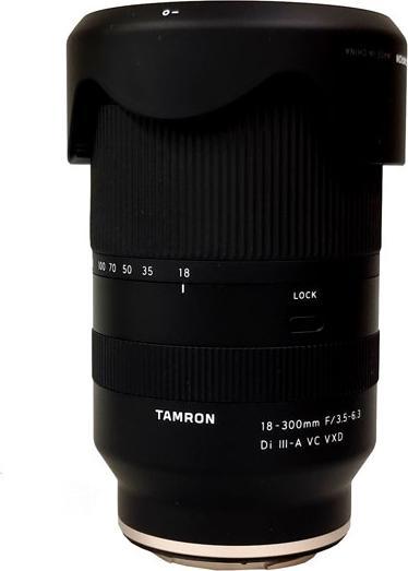 Actual product image Tamron 18-300mm f/3.5-6.3 Di III-A VC VXD, Sony E (EU) (Sony E, APS-C / DX)