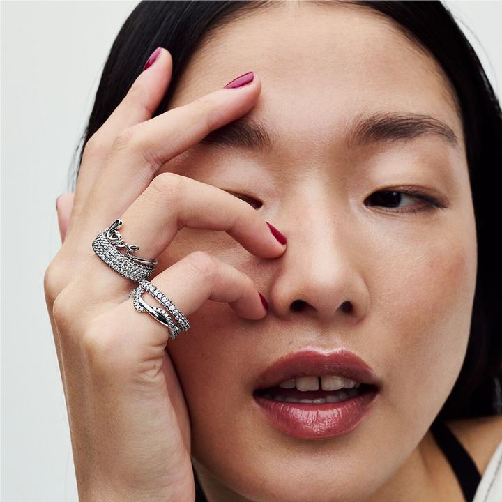 Actual product image Pandora Sparkling Intertwined Wave Ring (56, 925 Silver)