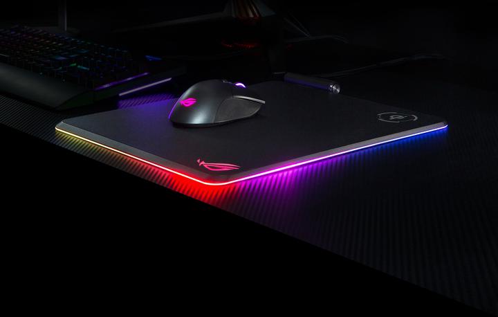 Productafbeelding ASUS ROG Balteus Qi (M)