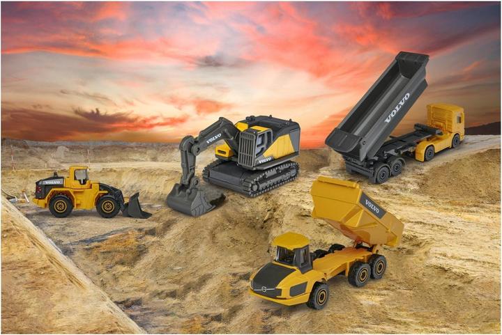 Actual product image Majorette Volvo work vehicles gift box