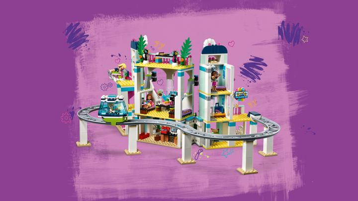 Produktbild LEGO Heartlake City Resort (41347, LEGO Friends)