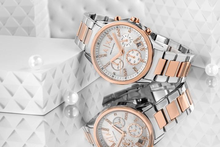 Actual product image Armani Exchange Lady Banks (Analogue wristwatch, Chronograph, 36 mm)