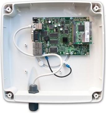 Actual product image Itelite PRA35019 - 3.5 GHz 19 dBi Panel Antenna+ Enclosure - Ethernet - Power over Etherne