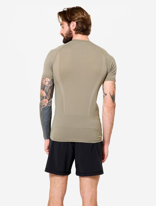 Actual product image Kimjaly T-Shirt Yoga Herren Zweite-Haut-Effekt - kaschmirbeige (M)