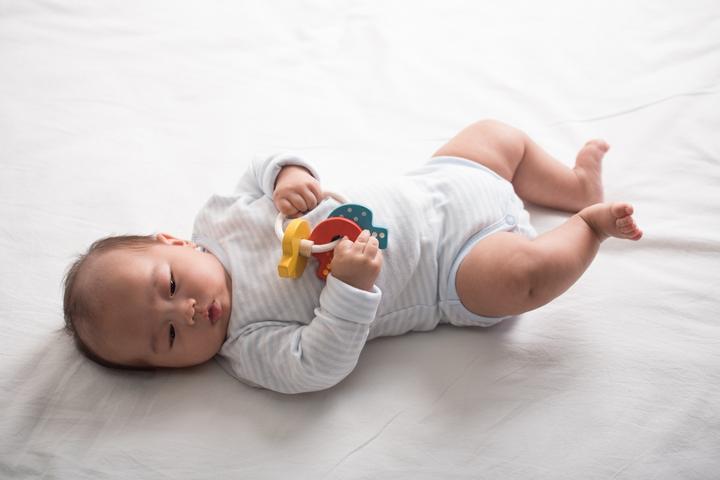 Actual product image Plantoys Baby key