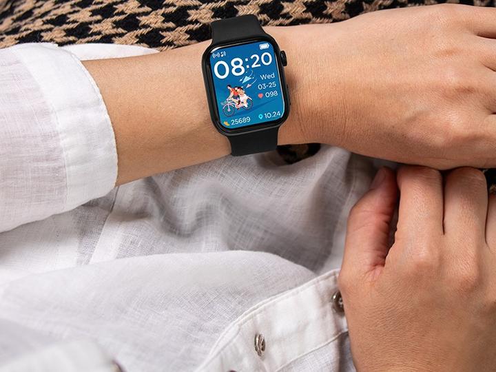Produktbild Tracer Tra TW7-BK FUN schwarze multifunktionale Smartwatch