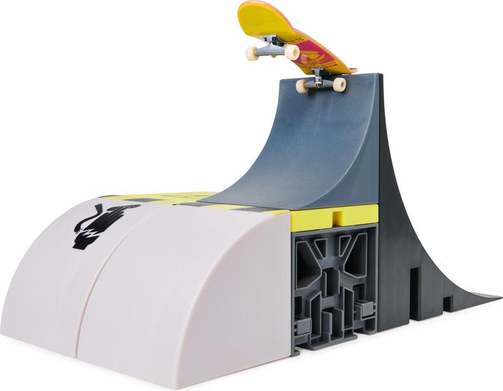 Actual product image Tech Deck X-Connect Starter Set - Power Flippin' Ramp Set with Authentic Fingerboard and Accessories (Multilingual)